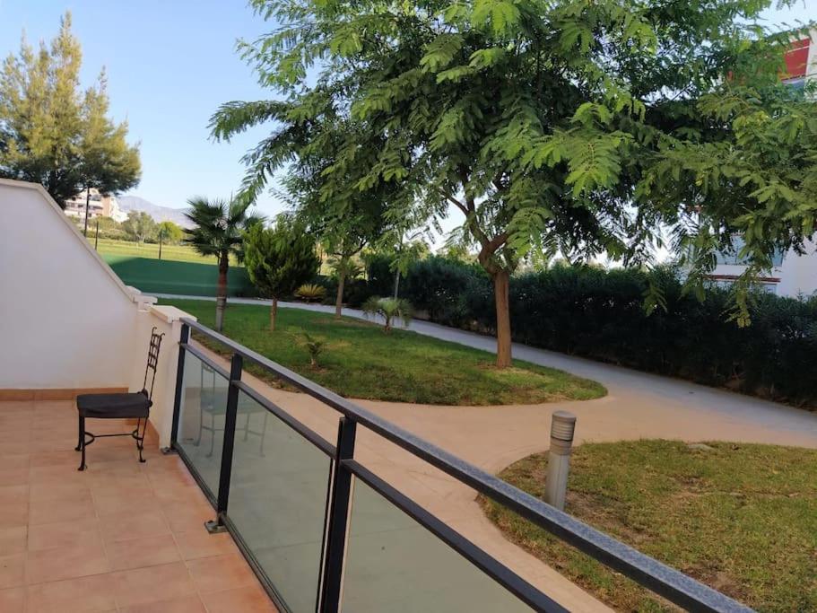 Bajo Puerta De Alcazaba Apartment Retamar  Ngoại thất bức ảnh