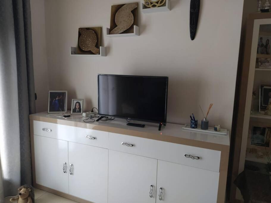Bajo Puerta De Alcazaba Apartment Retamar  Ngoại thất bức ảnh