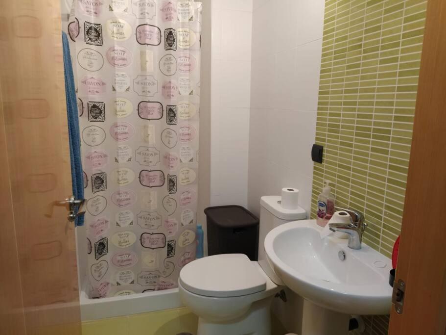 Bajo Puerta De Alcazaba Apartment Retamar  Ngoại thất bức ảnh